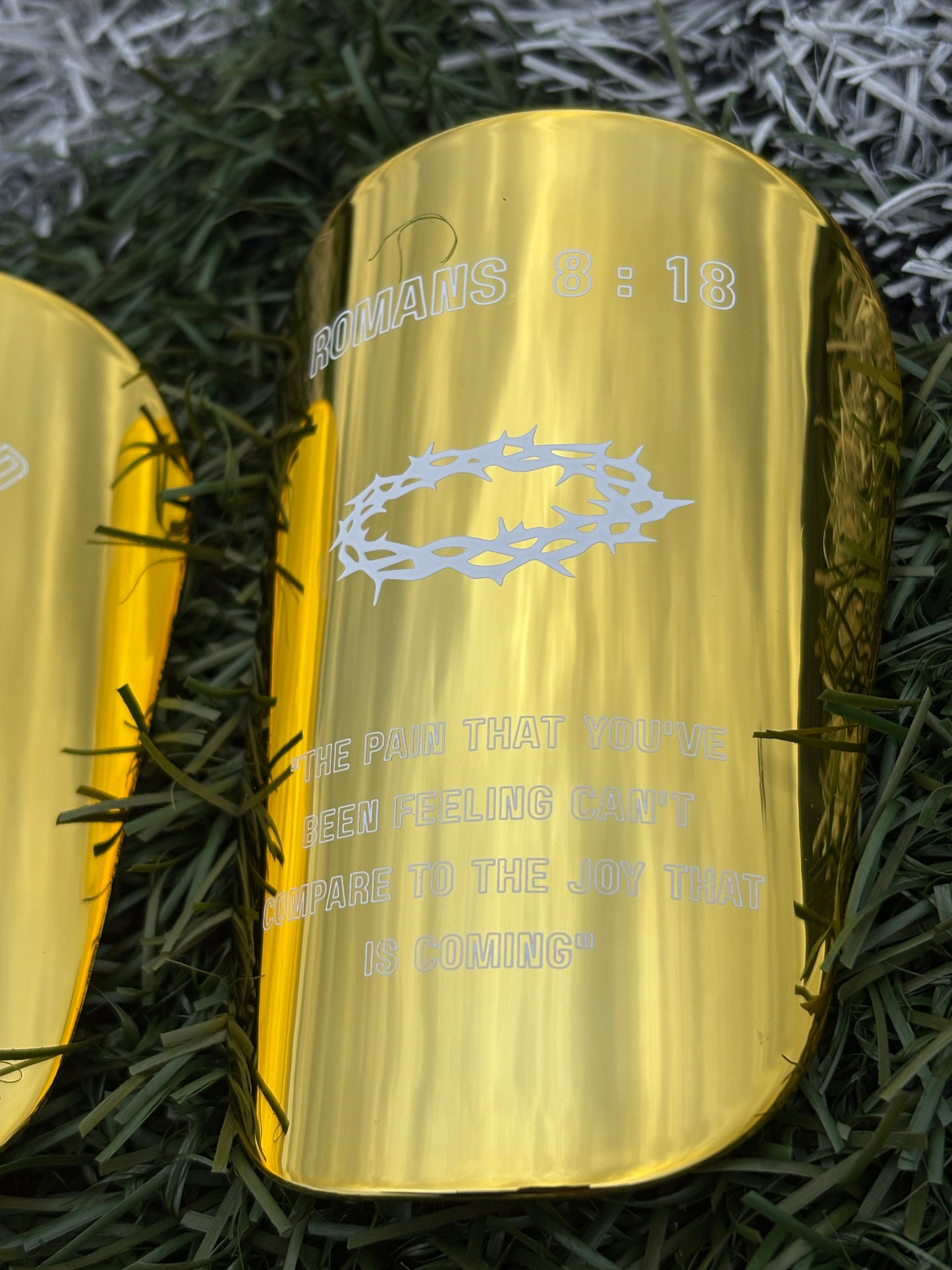 Golden GBG Shinguards