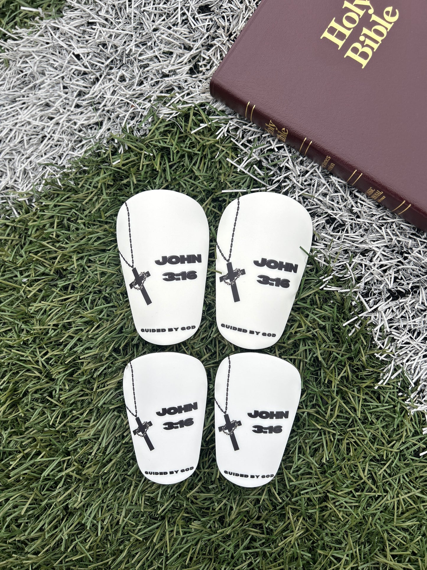 Cross (Mini Shinguards)
